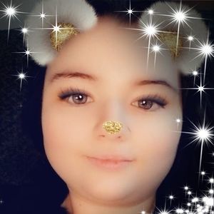 Meet your Posher, Katelyn